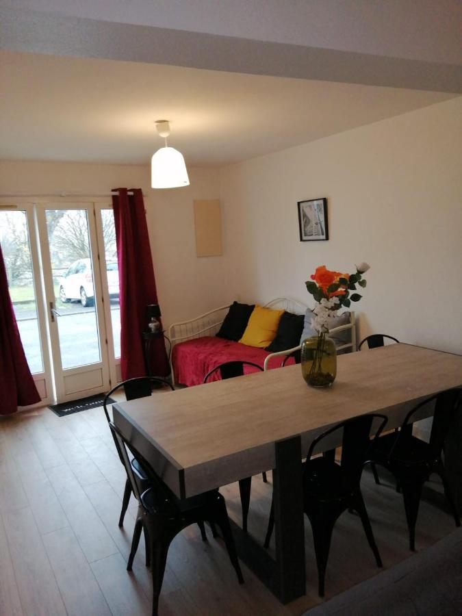 Apartamento Appatement T3 meublé à neuf Poitiers Exterior foto
